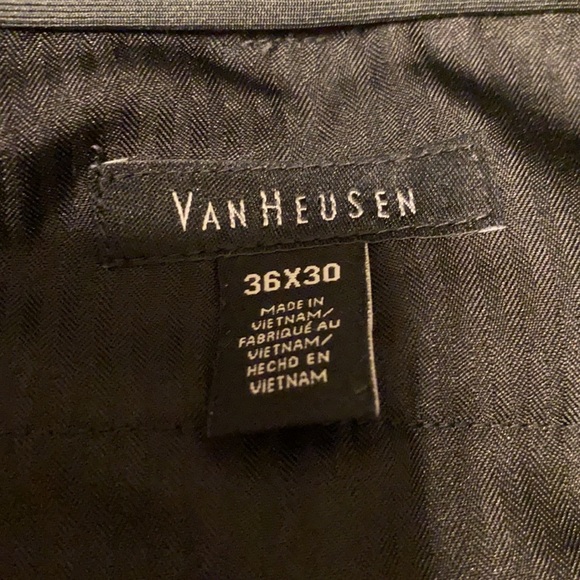 Dress pants/slacks - Picture 2 of 2